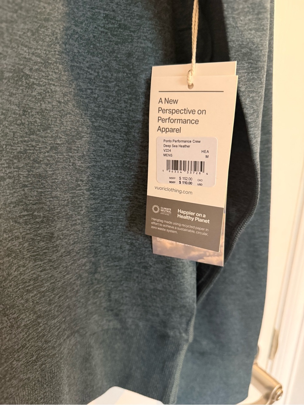NWT Vuori Ponto Performance Crew Sweatshirt Deep Sea Heather Men’s Medium - Picture 3 of 4